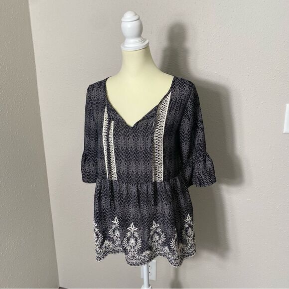 Maurices Lightweight Boho Embroidered Elastic Waist Blouse Women's Size XS - Picture 15 of 16